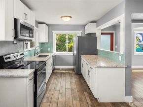 1480 NW 80th Street, Seattle WA 98117
