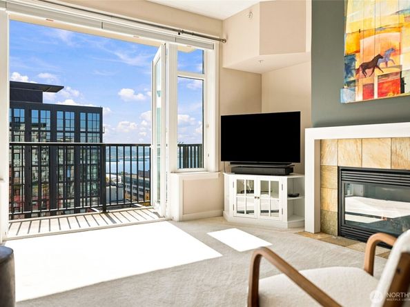 2607 Western Avenue 1002, Seattle WA 98121