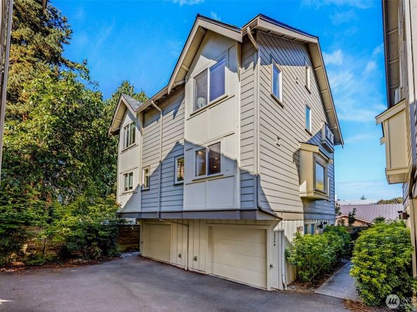 3926 S Brandon Street B, Seattle WA 98118