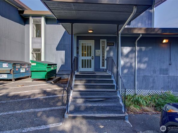 10459 Des Moines Memorial Drive S 305, Seattle WA 98168