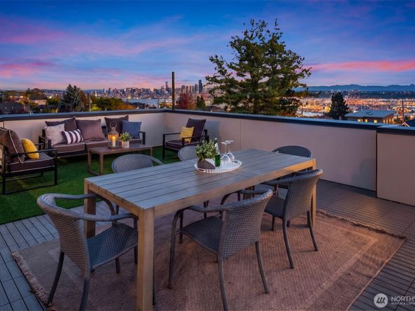 3821 36th Avenue SW B, Seattle WA 98126