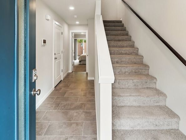 309 207th Place SE, Bothell WA 98012