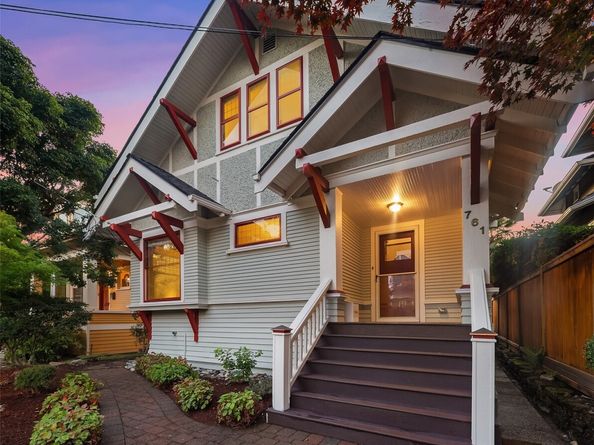 761 32nd Avenue, Seattle WA 98122