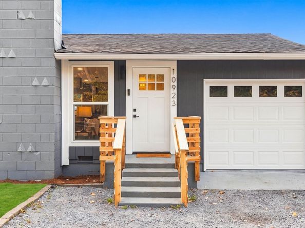 10923 28th Street NE, Lake Stevens WA 98258