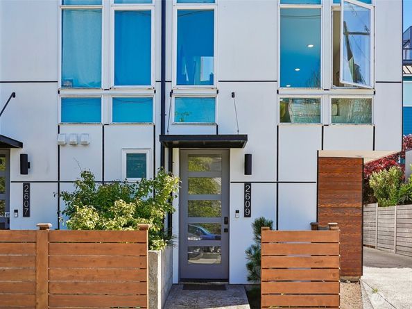 2609 SW Nevada Street, Seattle WA 98126