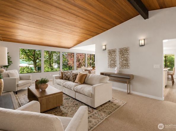 14910 SE 49th Street, Bellevue WA 98006