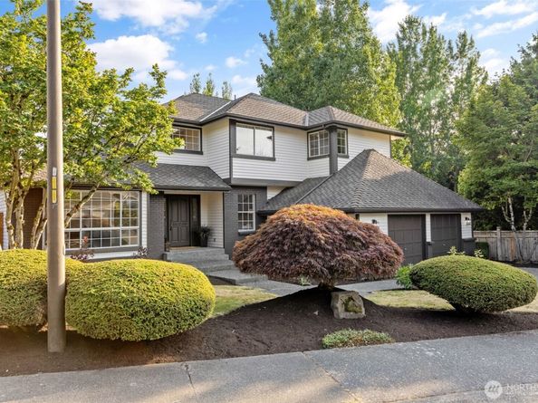 11715 SE 61st Place, Bellevue WA 98006