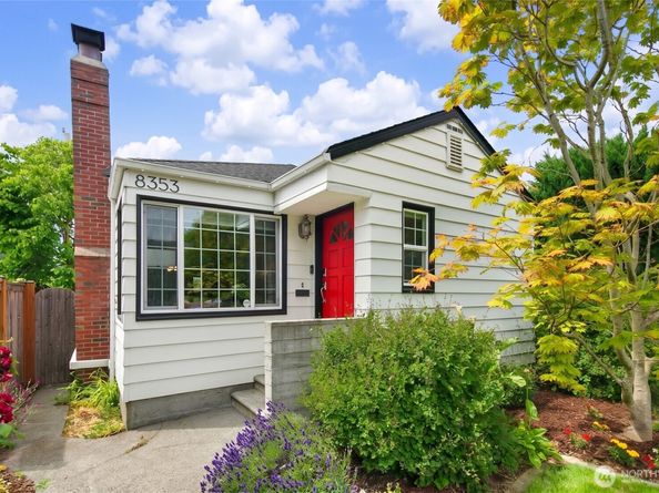 8353 20th Avenue NW, Seattle WA 98117