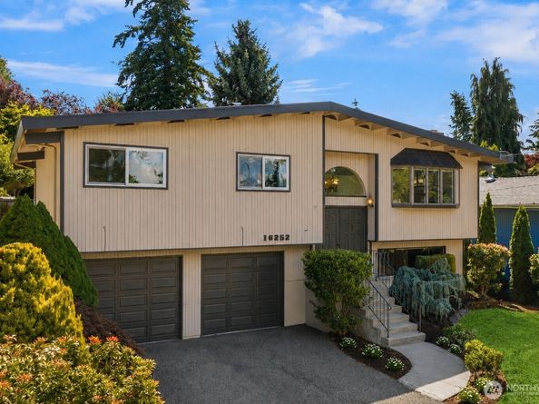 16252 13th Avenue SW, Burien WA 98166