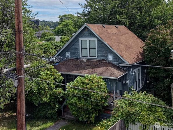 522 Williams Avenue N, Renton WA 98057