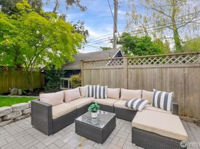 2635 46th Avenue SW, Seattle WA 98116