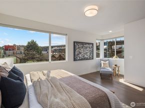 926 N 35th Street, Seattle WA 98103