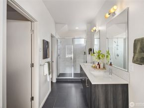 926 N 35th Street, Seattle WA 98103