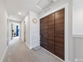 508 Heron Walk SE, Sammamish WA 98074