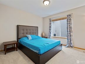 308 170th Place SE, Bothell WA 98012