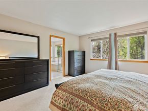 308 170th Place SE, Bothell WA 98012