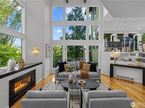 4290 Shoreclub Drive, Mercer Island WA 98040