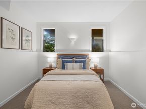 4290 Shoreclub Drive, Mercer Island WA 98040