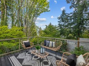 4290 Shoreclub Drive, Mercer Island WA 98040