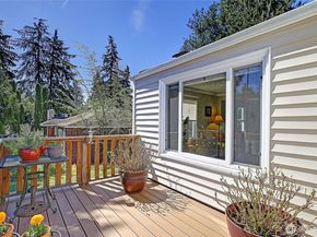 14555 8th Avenue NE, Shoreline WA 98155