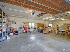 14555 8th Avenue NE, Shoreline WA 98155