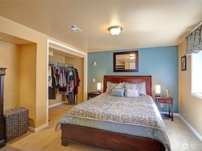 14555 8th Avenue NE, Shoreline WA 98155