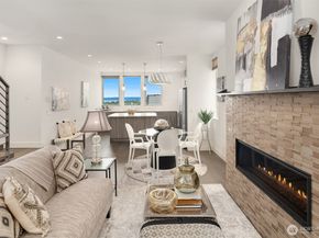 1935 B 7th Avenue W, Seattle WA 98119
