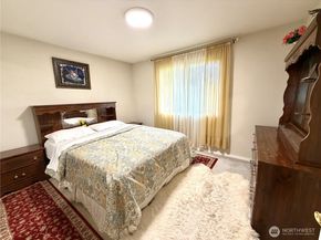 13029 SE 206 Place, Kent WA 98031