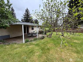 13029 SE 206 Place, Kent WA 98031
