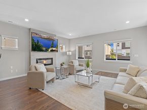 20820 3rd Avenue SE, Bothell WA 98012