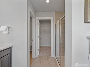 20820 3rd Avenue SE, Bothell WA 98012