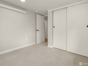 2302 E Pike Street, Seattle WA 98122