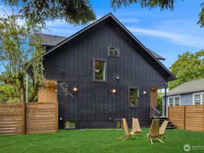 2302 E Pike Street, Seattle WA 98122