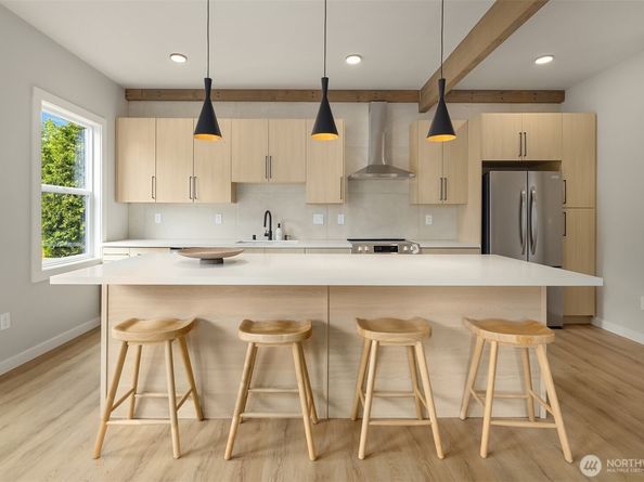 2302 E Pike Street, Seattle WA 98122