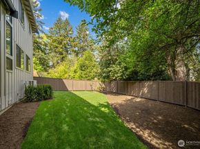 12112 94th Place NE, Kirkland WA 98034