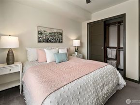 413 NE 70th Street 301, Seattle WA 98115