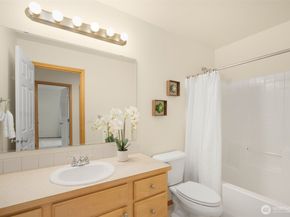 12955 NE 204th Place, Woodinville WA 98072