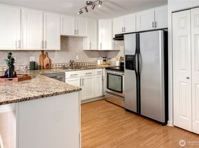 700 Front Street S E102, Issaquah WA 98027
