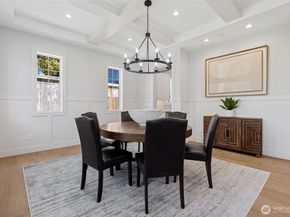 11027 SE 30th Place, Bellevue WA 98004