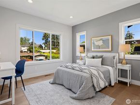 11027 SE 30th Place, Bellevue WA 98004