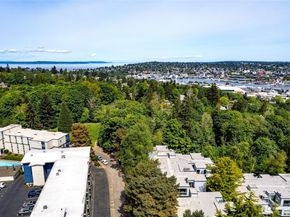 3710 26th Place W 405, Seattle WA 98199