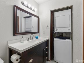 16200 NE 12th Court D59, Bellevue WA 98008