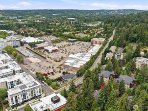 8642 164th Avenue NE B204, Redmond WA 98052