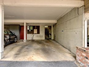 8642 164th Avenue NE B204, Redmond WA 98052