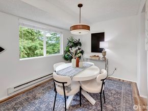 8642 164th Avenue NE B204, Redmond WA 98052
