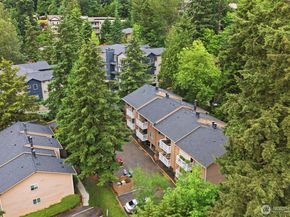 8642 164th Avenue NE B204, Redmond WA 98052