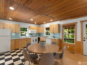 33917 SE 43rd Street, Fall City WA 98024