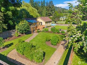 33917 SE 43rd Street, Fall City WA 98024