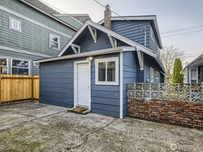 5242 11 Avenue NE, Seattle WA 98105