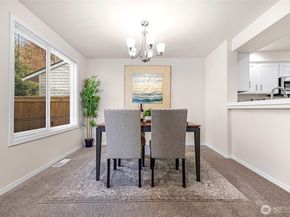 4714 NE 18th Place A, Renton WA 98059